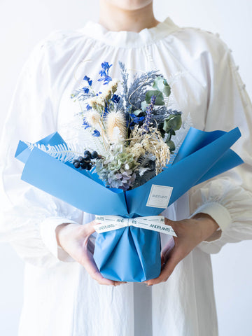 ［花瓶に飾れる］ドライフラワーの花束 - スモーキーブルー -